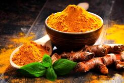 زردچوبه یا ایبوپروفن؟/ کدام‌ یک برای التیام التهاب و درد بهترند؟