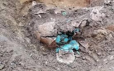 کشف کوزه سکه‌های روم باستان در محوطه شهر باستانی آیزانوی