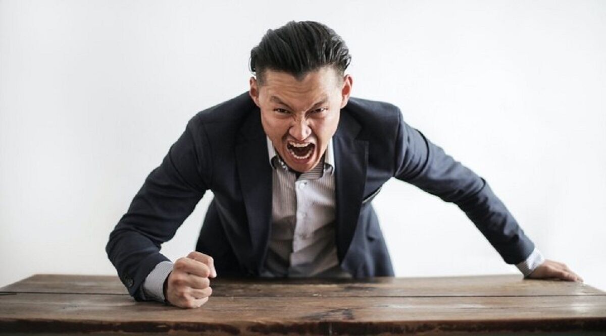 کمبود کدام ویتامین باعث عصبانیت می شود؟