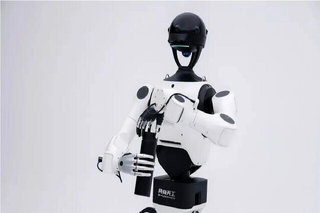 رونمایی از اولین ربات انسان‌نما با توانایی کنترل حرکت لمسی