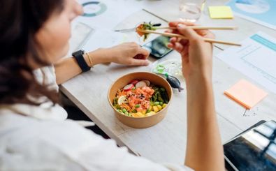 راهکارهای تغذیه‌ای مؤثر برای کاهش اضطراب