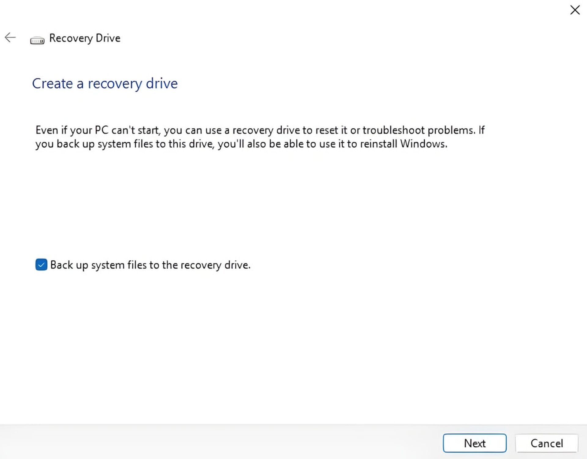 پنجره تنظیمات ساخت درایو بازیابی (Recovery Drive) در سیستم‌عامل ویندوز