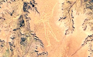 نقاشی اسرارآمیز 3 کیلومتری در وسط بیابان که از فضا هم دیده می‌شود