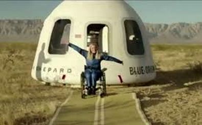 برای نخستین بار یک فرد معلول راهی فضا شد/ ویدئو