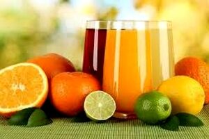 ۷ آب میوه‌ برای تسکین فوری میگرن