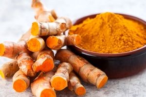 فواید «زردچوبه تازه» برای دستگاه گوارش 